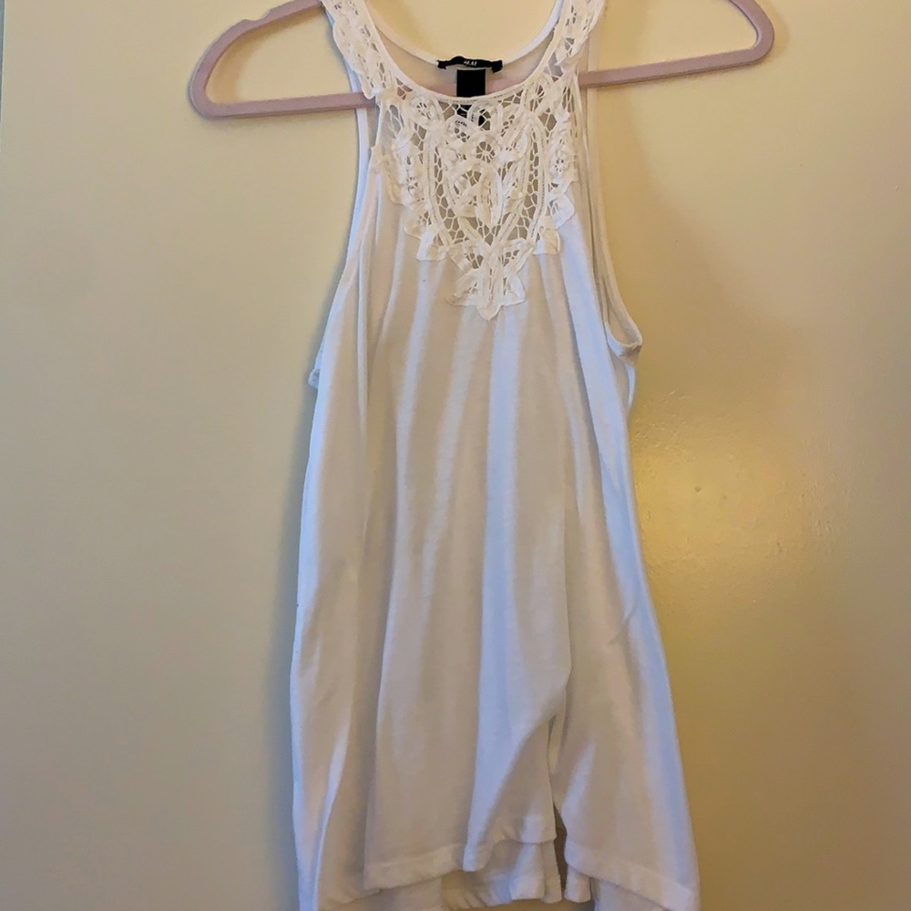 flowy h&m white tank top
